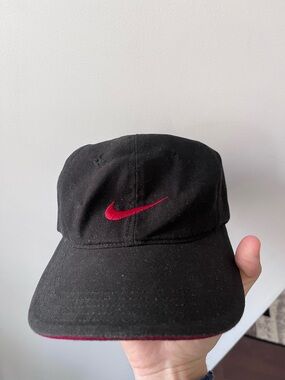 Vintage Nike 90’s Red Swoosh Black Dad Hat Strapback Logo Cap